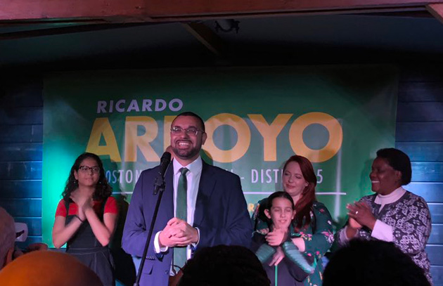 Arroyo celebrates win