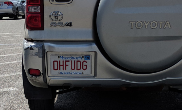 Mass. license plate reading: Oh Fudg