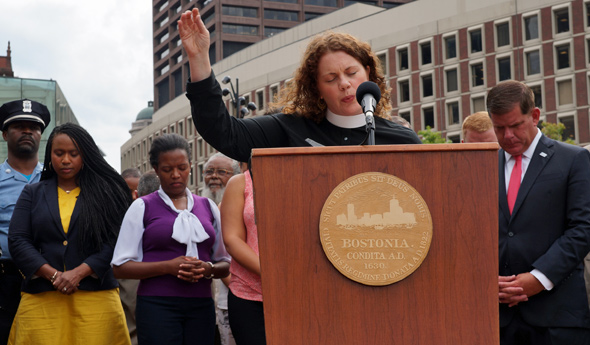 Rev. Laura Everett