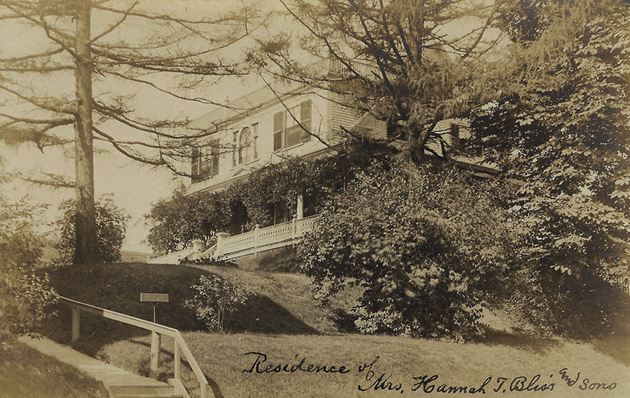 The Pierce-Bliss House at 151 Adams St as it appeared in 1908.