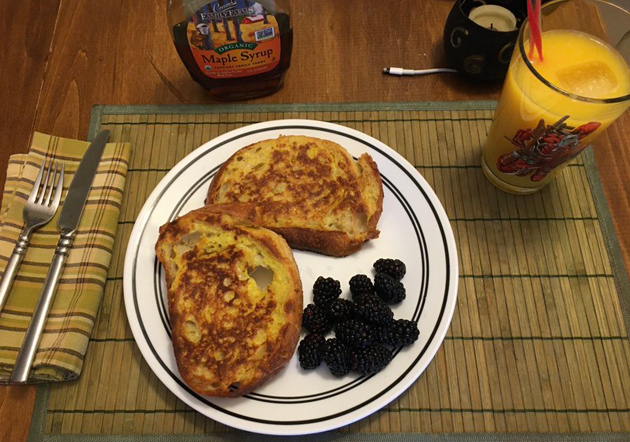 French toast ready to eat