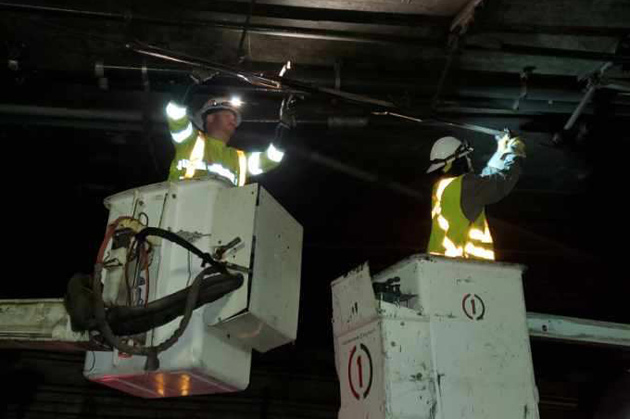 MBTA wire workers