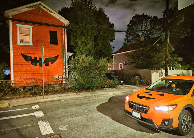 Pumpkin house and pumpkin car