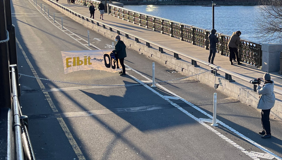 Protesters blocking one side of the Longfellow Bridge to protest Israeli company Elbit