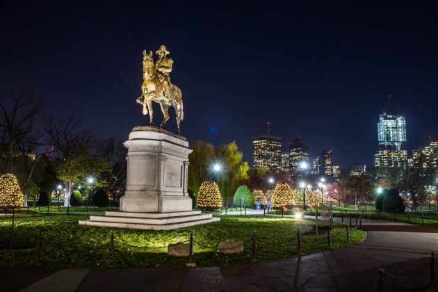 The George Washington statue in Boston's Public Garden at night