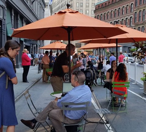 Franklin Street with more space for pedestrians