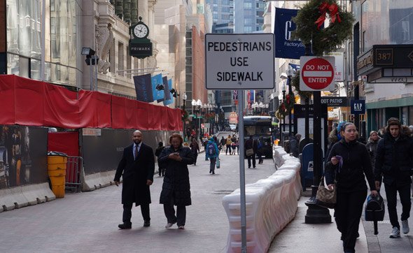 Pedestrians told to use sidewalk in Downtown Crossing