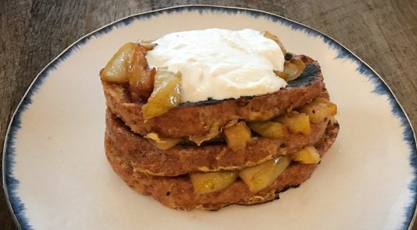 French Toast with peaches