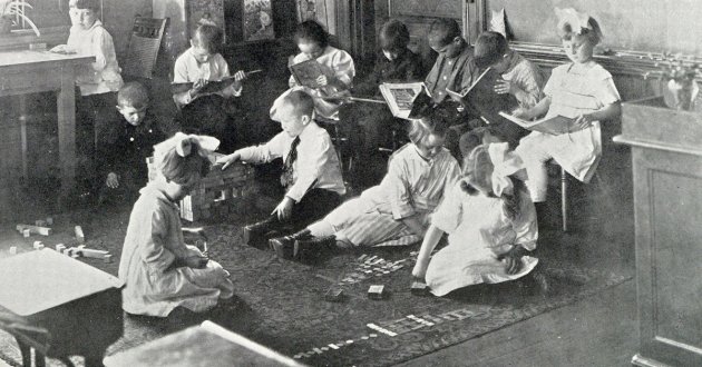 School kids in old Boston