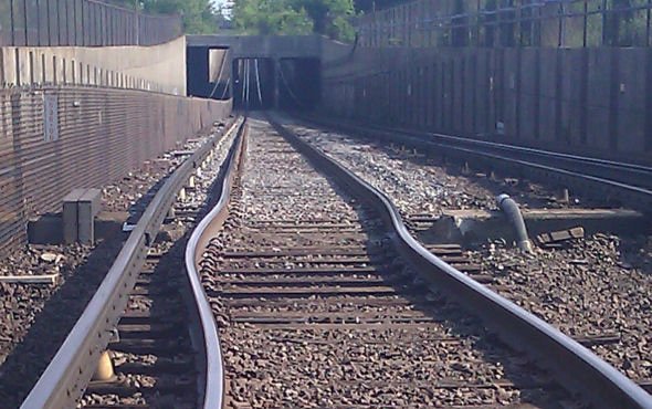 Orange Line tracks kinky in the heat in Malden
