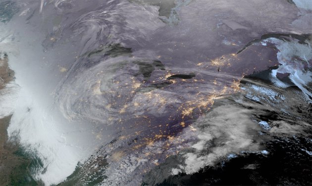 Satellite image of the nor'easter to come