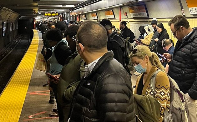 Waiting for the Orange Line at State