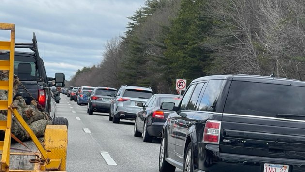 Traffic on I-93 in New Hampshire