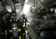 Firefighters in Trattoria il Panino kitchen