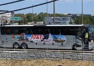 Shuttle bus outside Wellington station