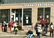 Starbucks workers on strike in Cleveland Circle