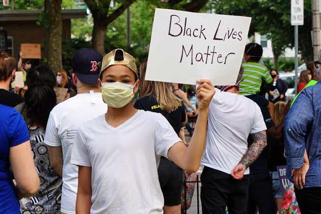 Sign: Black lives matter